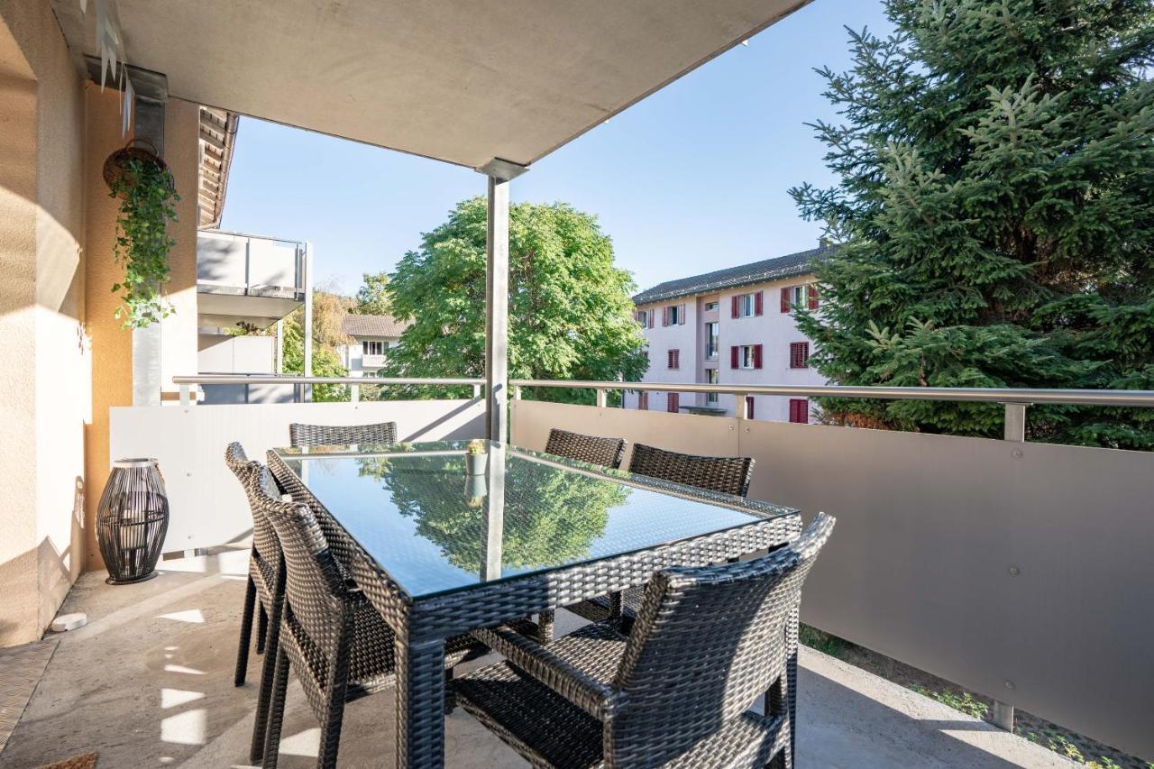 Moderne Wohnung Mit Parkplatz Ostermundigen Zewnętrze zdjęcie